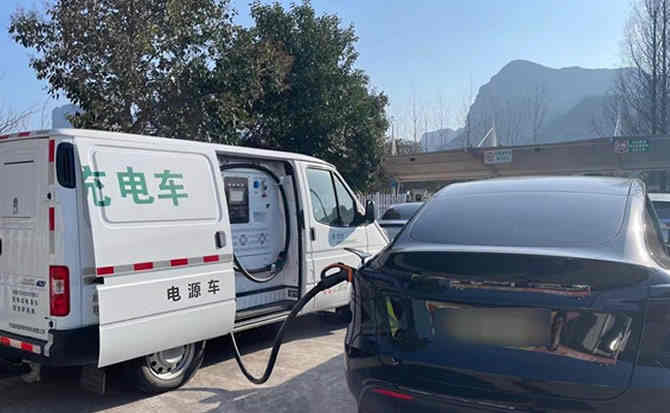 丰镇汽车搭电