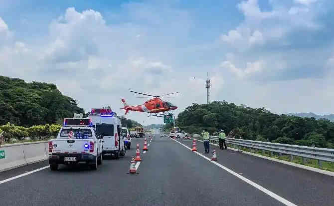 丰镇高速公路汽车救援案例