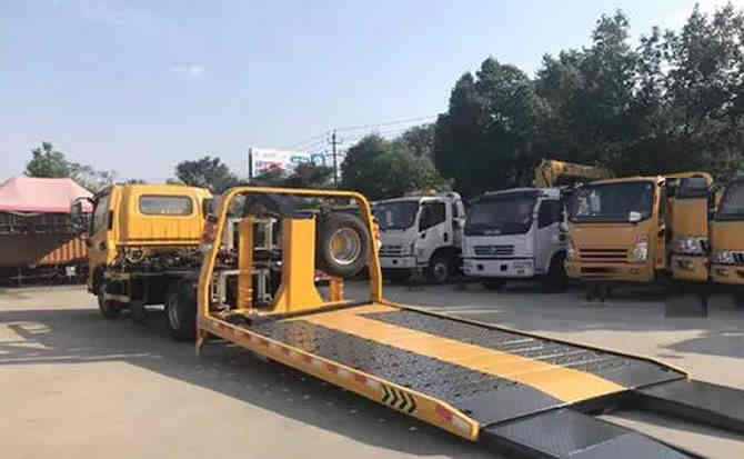 丰镇汽车中途维修案例